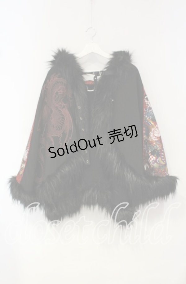 画像1: Qutie Frash / ポンチョコート  ブラック×レッド O-25-10-18-093-QU-JA-OW-C029 (1)