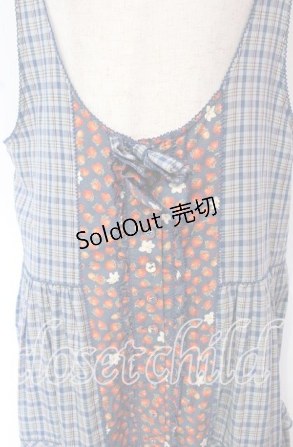 画像2: PINK HOUSE / いちごチェックジャンパースカート  ブルー系 O-25-10-19-078-LO-OP-IG-ZI (2)