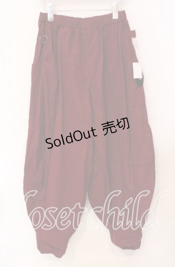 画像1: Deorart / エプロン付 バルーンシルエットパンツ【エプロン欠品】  ワイン O-25-10-19-011-PU-PA-IG-ZT220 (1)