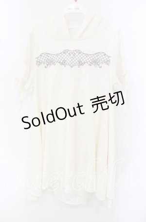 画像: axes femme / レース重ねフード付きワンピース M キナリ O-25-10-20-032-AX-OP-OW-OS