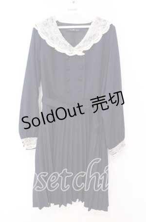 画像: an another angelus / レース襟プリーツワンピース F ネイビー O-25-10-20-047-CA-OP-OW-ZT054