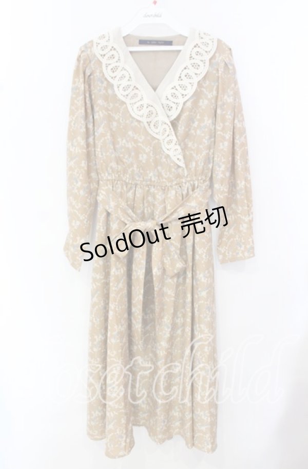 画像1: 【SALE】an another angelus / レース衿カシュクール花柄ワンピース F ベージュ O-25-10-20-054-CA-OP-OW-ZT141 (1)