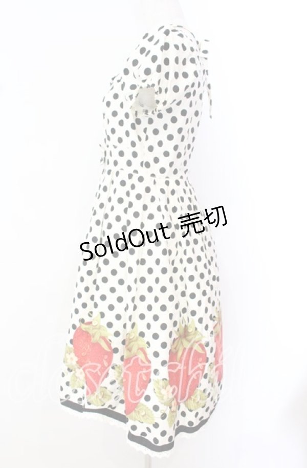 画像4: Emily Temple cute / ドット&いちごワンピース  アイボリー×クロ O-25-10-20-081-ET-OP-IG-OS (4)