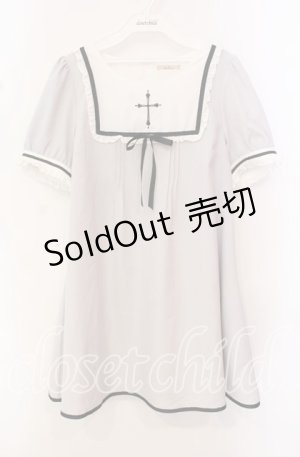 画像: Amavel / クロス刺繍入りスクエアヨーク切替ワンピース F グレー O-25-10-20-015-CA-OP-OW-OS