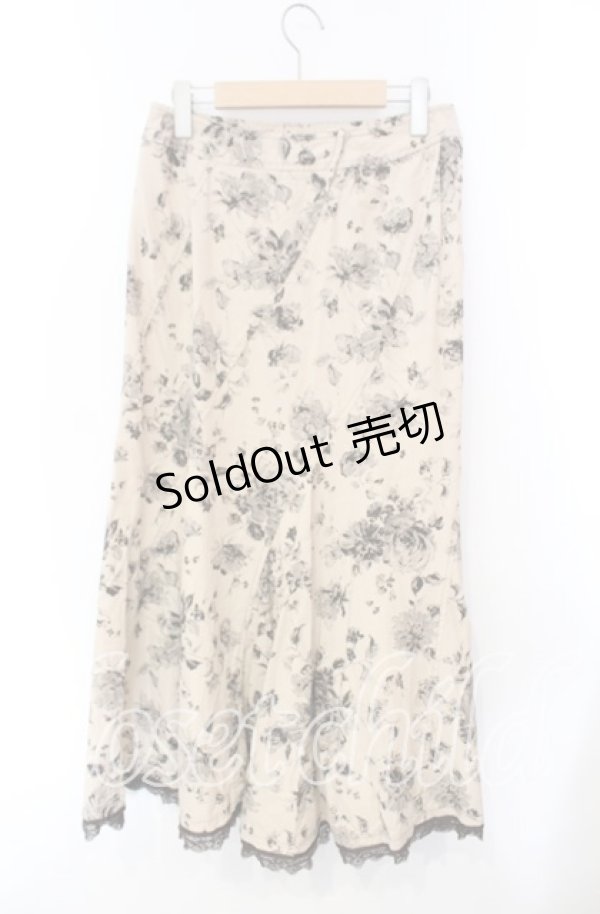 画像3: 【SALE】INGEBORG / ジャガードフラワーロングスカート 13 ベージュ O-25-10-21-060-LO-SK-OW-ZT162 (3)