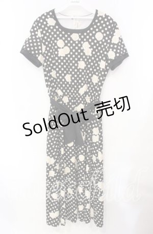 画像: INGEBORG / カメリアドット柄半袖ワンピース  クロ O-25-10-21-105-LO-OP-OW-OS