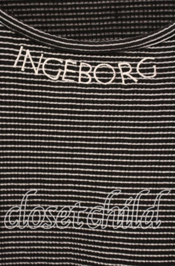 画像2: 【SALE】INGEBORG / ロゴ刺繍ボーダーTシャツ  クロ O-25-10-21-111-LO-TS-OW-ZT129 (2)