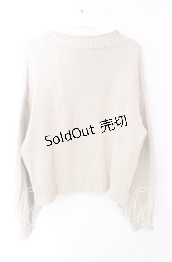 画像3: Fi.n.t / プチローズ刺繍ケーブルニットプルオーバー  ベージュ O-25-10-23-044-CA-TO-IG-ZT1029P (3)