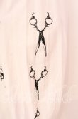 画像3: Amilige / ハートクロス羽プリントロングTシャツ  シロ O-25-10-23-056-PU-TO-OW-OS (3)