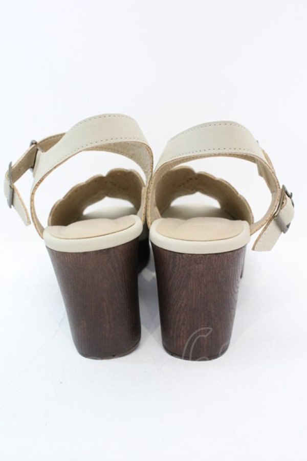 画像3: Fi.n.t / 小花刺繍ウッドライクソールサンダル M アイボリー O-25-10-23-1053-CA-SH-IG-ZT-K022 (3)