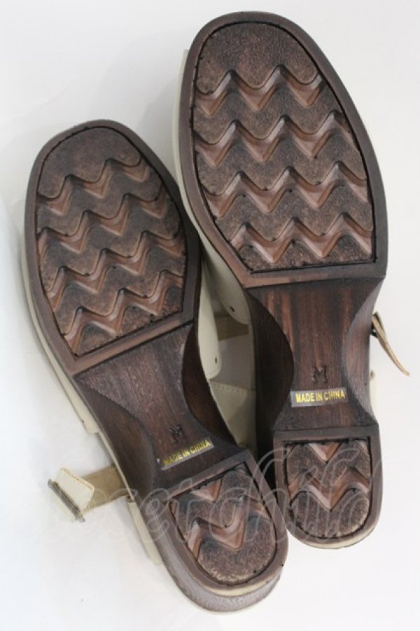 画像8: Fi.n.t / 小花刺繍ウッドライクソールサンダル M アイボリー O-25-10-23-1053-CA-SH-IG-ZT-K022 (8)