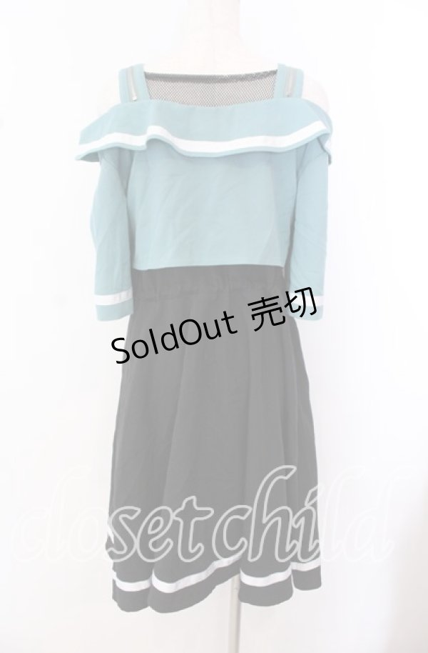 画像4: IRO+IRO / クール&ガーリーに*ギミッックジップオフショルワンピース  クロ×グリーン O-25-10-23-092-LO-OP-IG-OS (4)