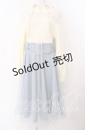 画像: Favorite / オフショルパーカーと3層チュールスカートがふんわり舞う春風ワンピース M アイボリー×サックス O-25-10-23-093-LO-OP-IG-OS