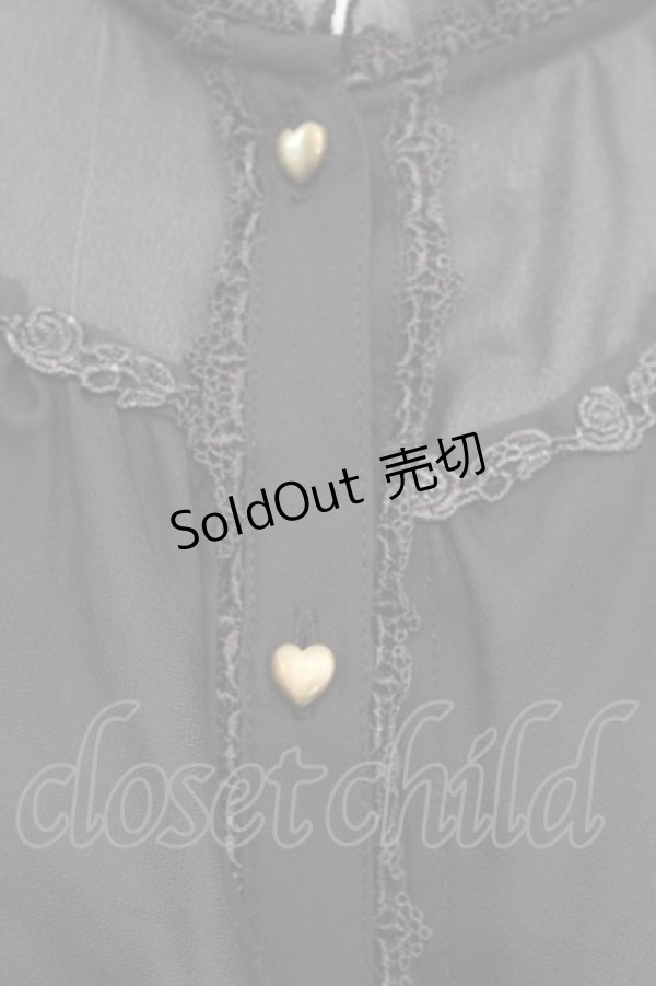 画像2: axes femme / ビッグフリルフェミニンブラウス M クロ O-25-10-25-1015-AX-BL-IG-OS (2)