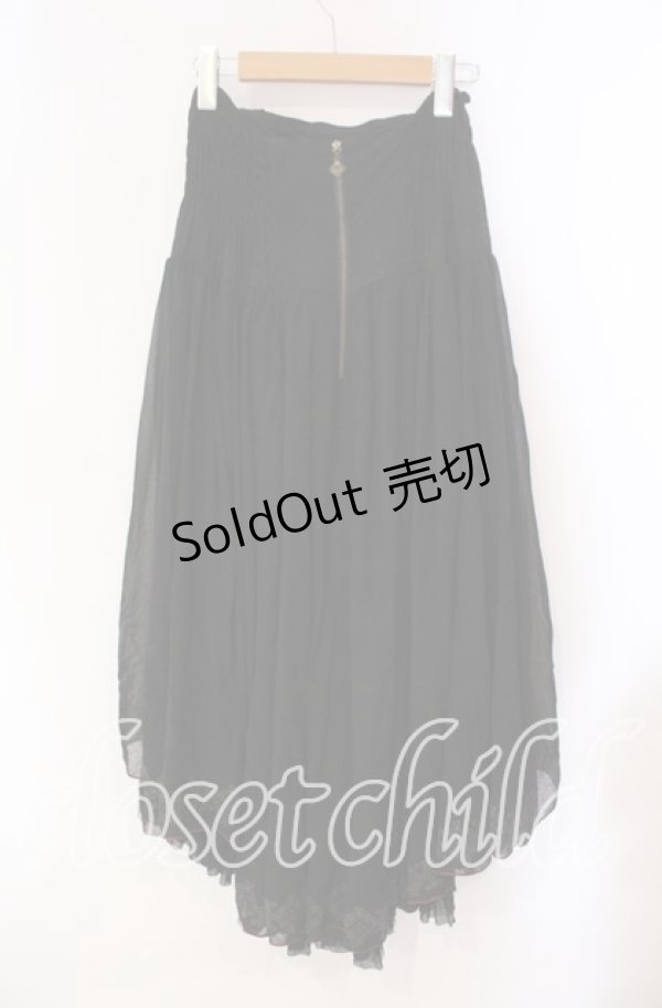 画像4: Ozz oneste / バタフライレース付きシャーリングスカート  ブラック×レッド O-25-10-28-053-OO-SK-IG-OS (4)