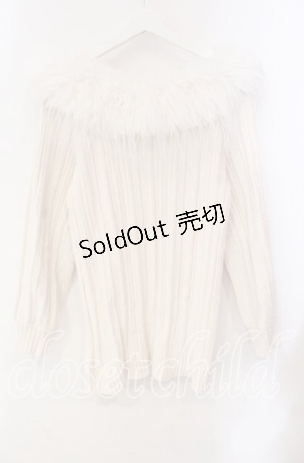 画像3: EATME / フェイクファーオフショルダーニットワンピ F シロ O-25-10-28-079-LO-TO-OW-OS (3)