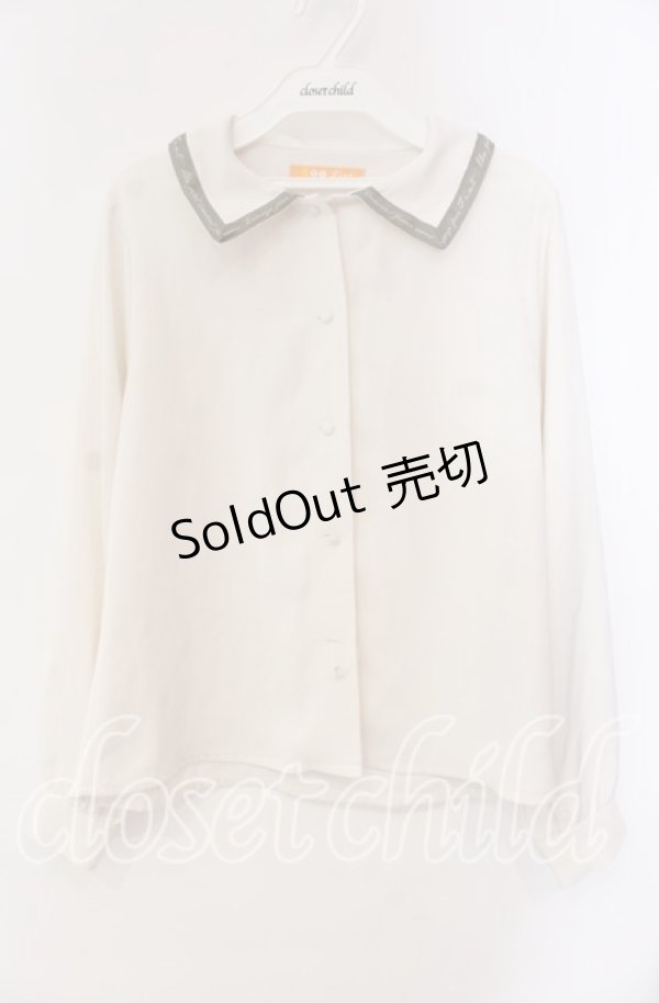 画像1: 【SALE】Fi.n.t / ロゴリボン使いビッグカラーブラウス  オフ×グリーン O-25-10-28-084-CA-BL-IG-ZT512 (1)