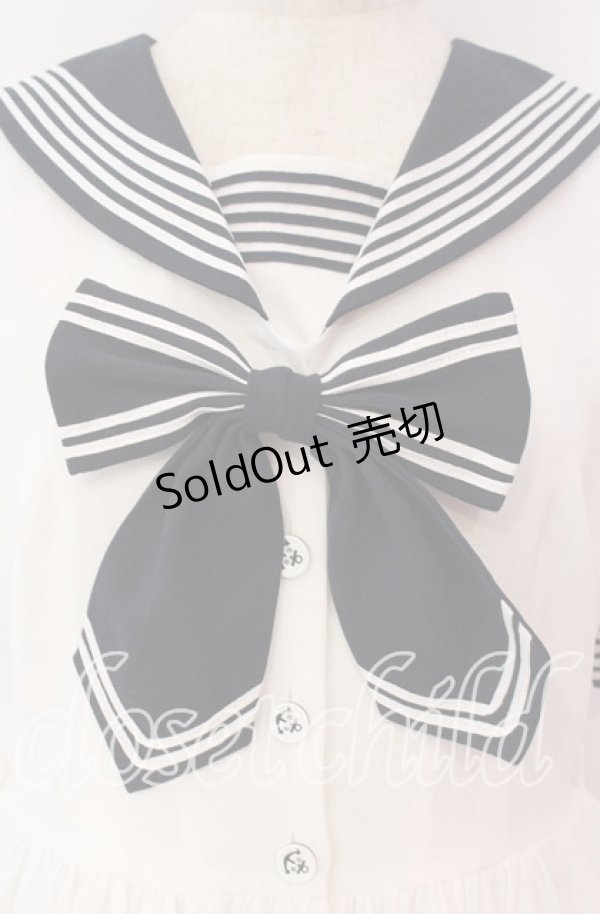 画像2: La Vie en Rose（海外ロリィタ） / セーラーワンピース M シロ×ネイビー O-25-10-28-016-LO-OP-IG-OS (2)