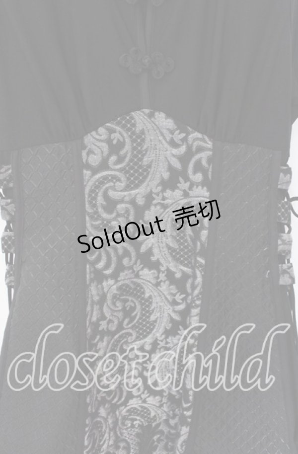 画像2: Qutie Frash / チャイナ後ろロングワンピース  ブラック O-25-10-29-008-QU-OP-IG-OS (2)