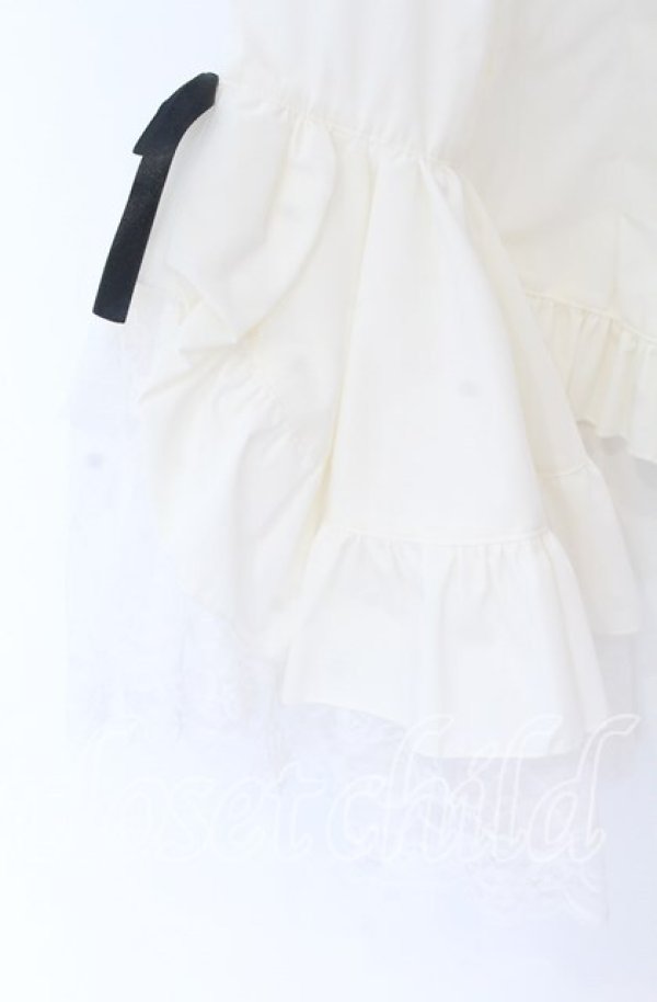 画像3: MARBLE / デコラティブタイ付き姫袖ブラウス  ホワイト×ブラック O-25-10-29-067-GO-BL-OW-OS (3)