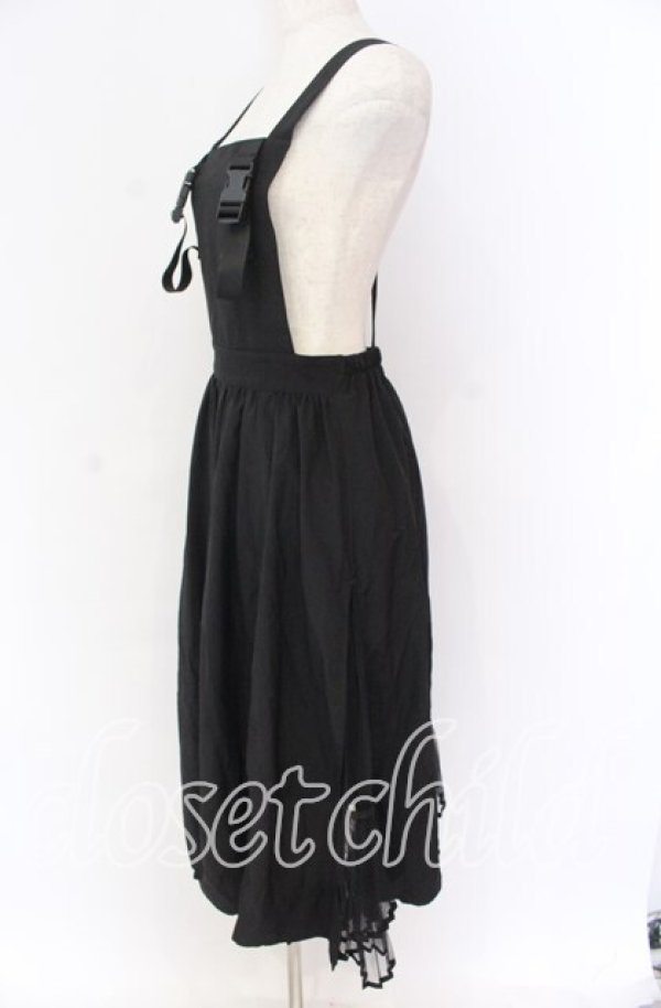 画像2: Jamie エーエヌケー / 胸バックルジャンパースカート  クロ O-25-10-29-076-LO-OP-IG-OS (2)