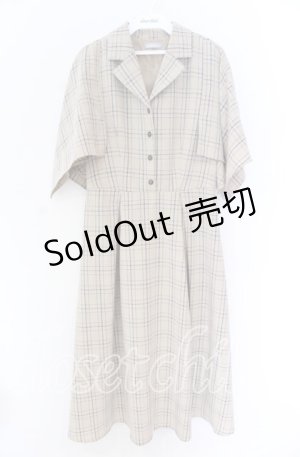 画像: axes femme POETIQUE / イレヘムケープシャツ風ワンピース  グレー O-25-10-29-083-AX-OP-IG-OS