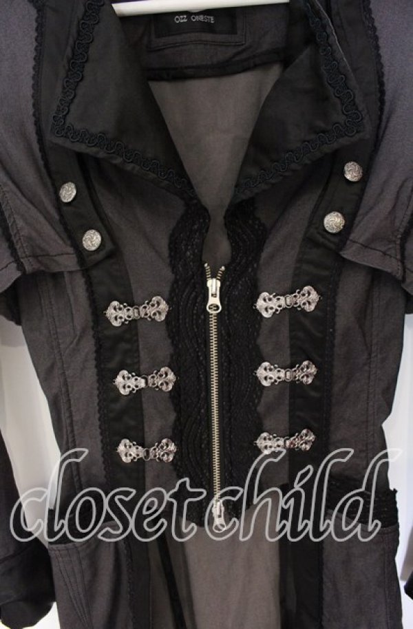 画像2: Ozz oneste / ウエストコート風ロングジャケット  グレー×ブラック O-25-10-29-024-OO-JA-IG-OS (2)