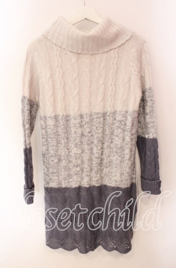 画像3: axes femme / 編上グラデーションニットワンピース M グレー O-25-10-30-044-AX-OP-OW-OS (3)