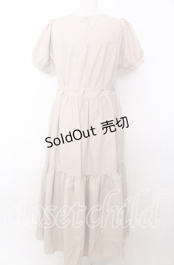 画像3: axes femme POETIQUE / ティアードロングワンピース  アイボリー O-25-10-30-1065-AX-OP-IG-OS (3)