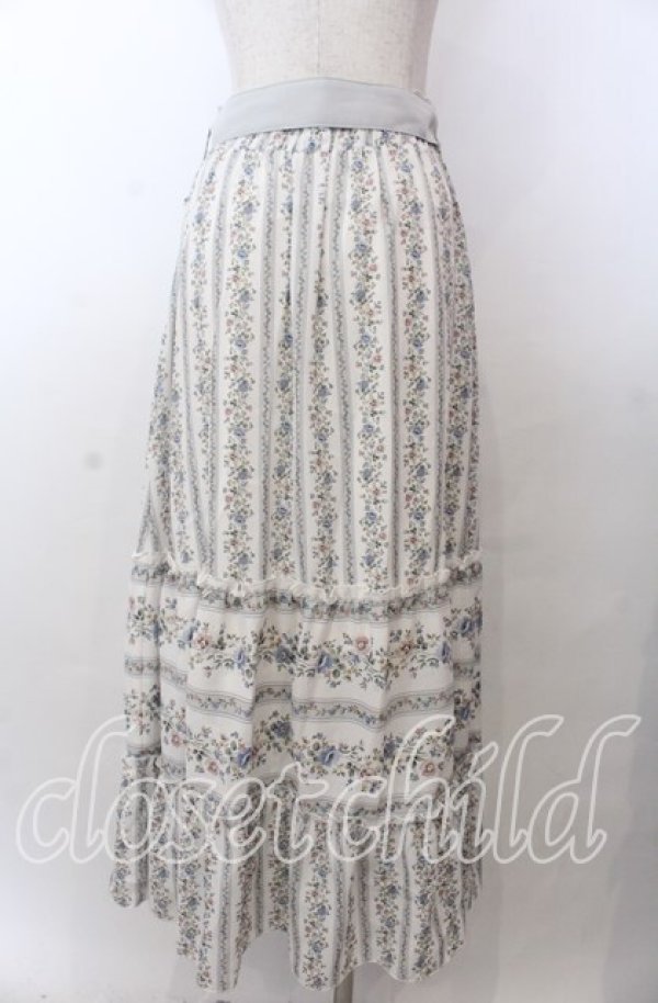 画像2: axes femme / ストライプフラワー柄スカート  アイボリー O-25-10-30-1113-AX-SK-IG-OS (2)