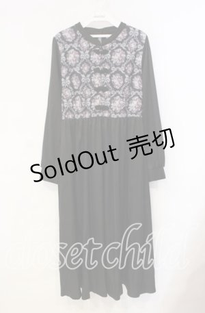 画像: axes femme / チャイナ釦薔薇柄切替ワンピース  クロ O-25-10-30-061-AX-OP-IG-OS