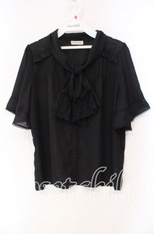 画像: axes femme / レース使いリボンブラウス  クロ O-25-10-30-067-AX-BL-IG-OS
