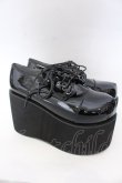画像4: DearMyLove / 11cm厚底レースアップおでこパンプス 25.5ｃｍ ブラックエナメル O-25-10-31-2074-EL-SH-OW-OS (4)