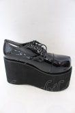 画像5: DearMyLove / 11cm厚底レースアップおでこパンプス 25.5ｃｍ ブラックエナメル O-25-10-31-2074-EL-SH-OW-OS (5)