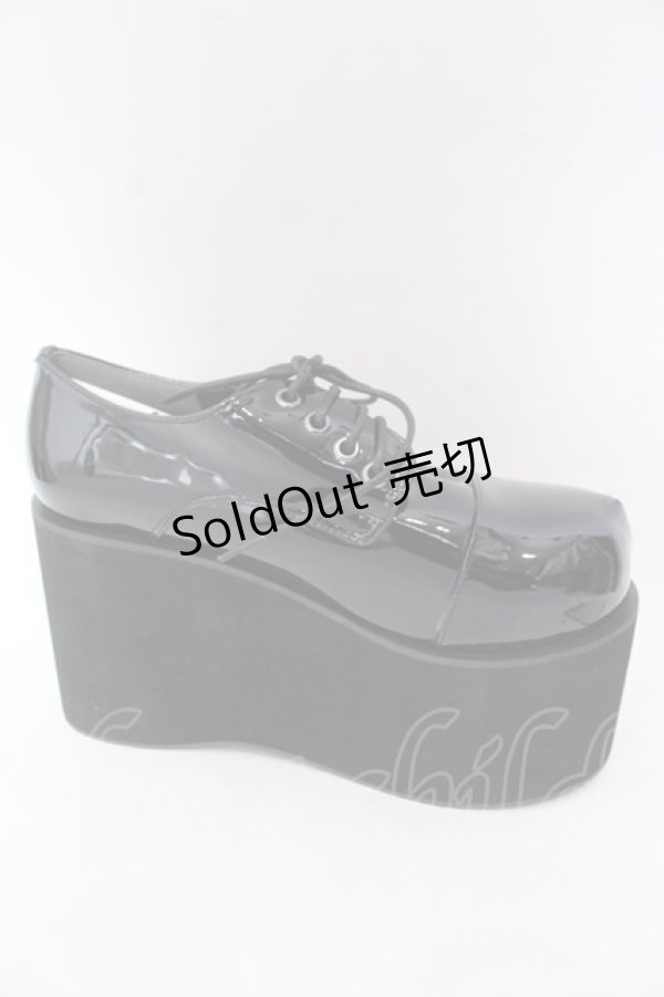 画像5: DearMyLove / 11cm厚底レースアップおでこパンプス 25.5ｃｍ ブラックエナメル O-25-10-31-2074-EL-SH-OW-OS (5)