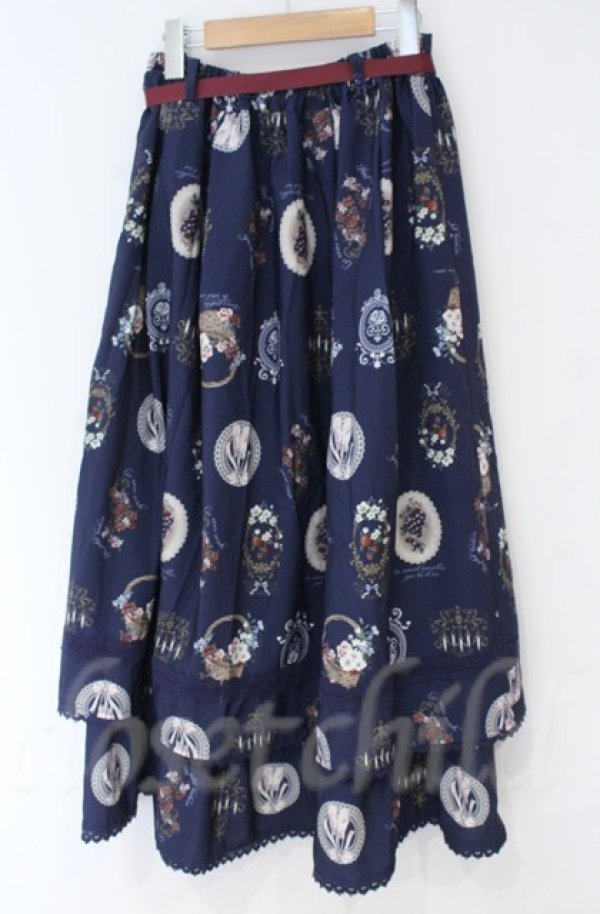 画像3: axes femme / アンティークフルーツ柄スカート  ネイビー O-25-10-31-3044-AX-SK-IG-OS (3)