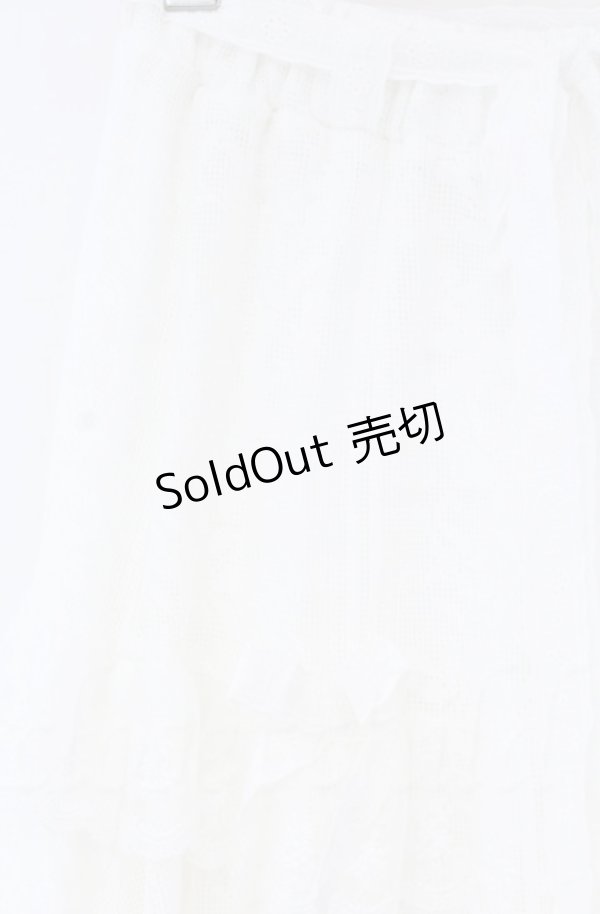 画像2: axes femme / ティアードコットンレーススカート  シロ O-25-10-31-3056-AX-CO-IG-OS (2)