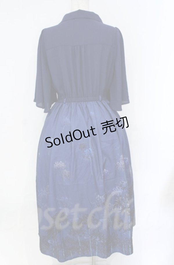 画像2: axes femme / 彼岸花柄ワンピース L ブルー O-25-10-31-3016-AX-OP-IG-OS (2)