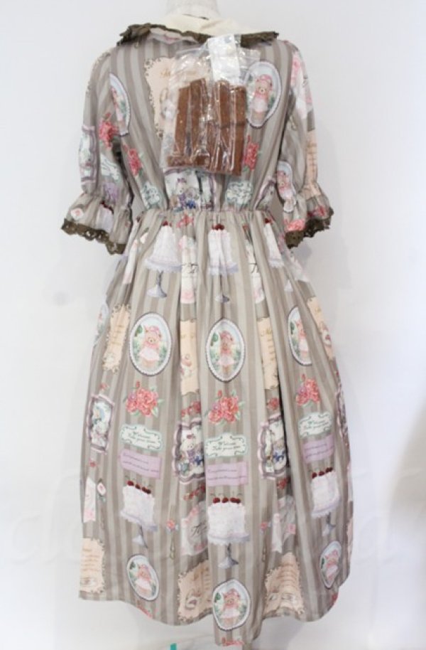 画像3: axes femme kawaii / ティティ×ベアファミリーワンピース  モカ O-25-10-31-3022-AX-OP-IG-OS (3)