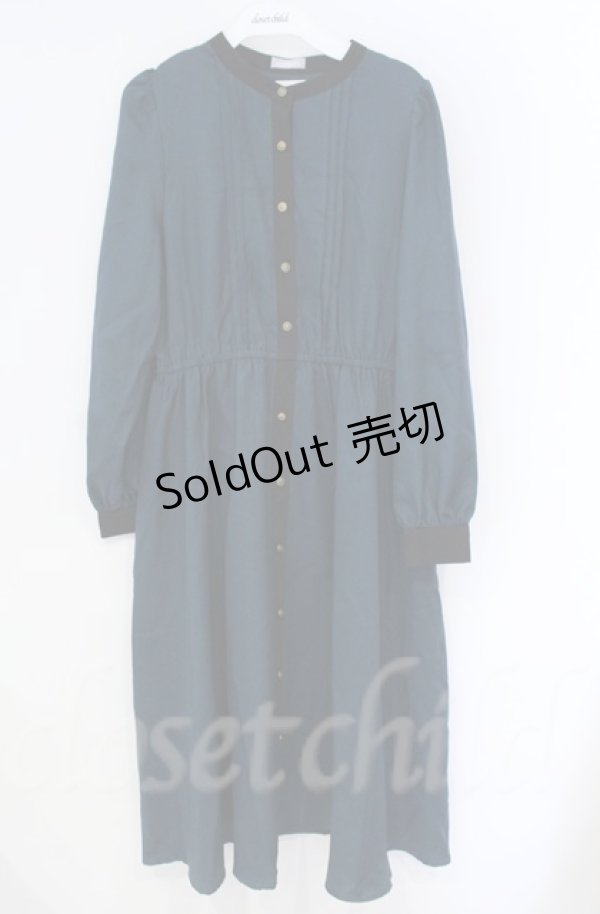 画像3: axes femme POETIQUE / 刺繍ケープ付きワンピース  グリーン O-25-10-31-3027-AX-OP-IG-OS (3)