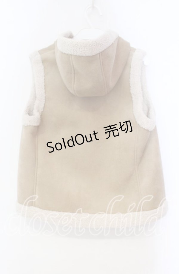 画像2: PINK HOUSE / ハートポケットスエード風ベスト  ベージュ O-25-11-03-043-LO-TO-IG-OS (2)