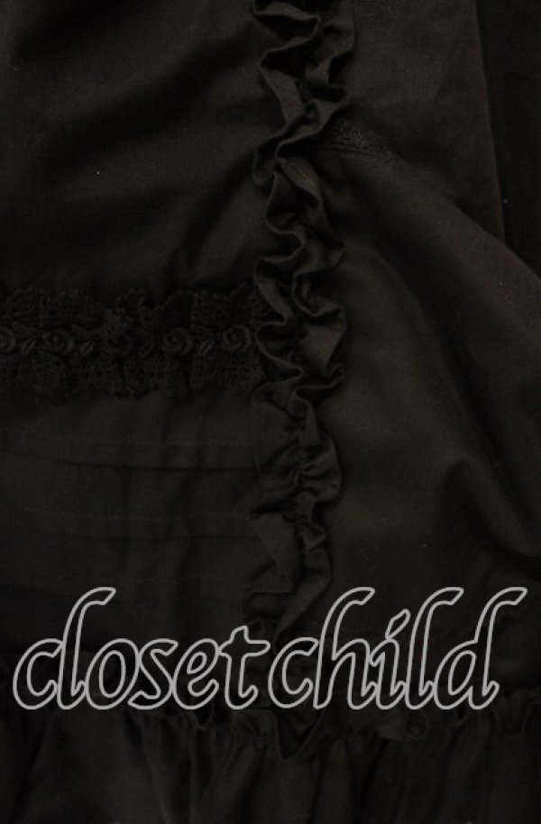 画像3: ALICE and the PIRATES / Dolly Ribbon Frillジャンパースカート  クロ O-25-11-03-008-PA-OP-IG-OS (3)