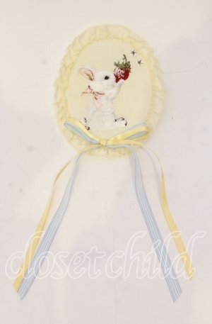 画像: PINK HOUSE / スイーツスプリングバニーワッペンブローチ  イエロー O-25-11-03-002-LO-ZA-IG-OS