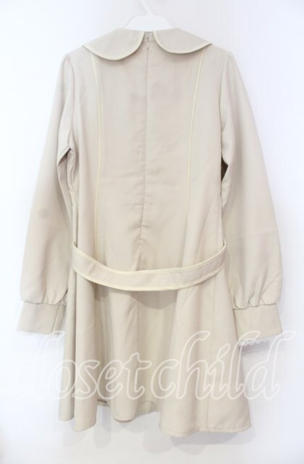 画像3: DearMyLove / パイピングフリルナースワンピース M ベージュ O-25-11-04-033-EL-OP-OW-OS (3)