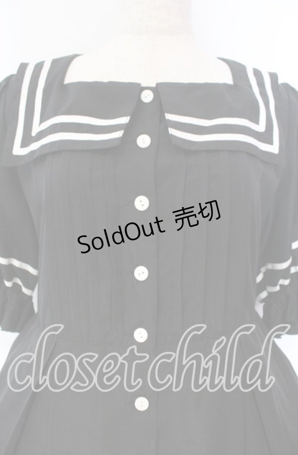 画像2: Physical Drop / 半袖スクエアタックセーラーワンピース  クロ O-25-11-04-043-LO-OP-IG-OS (2)