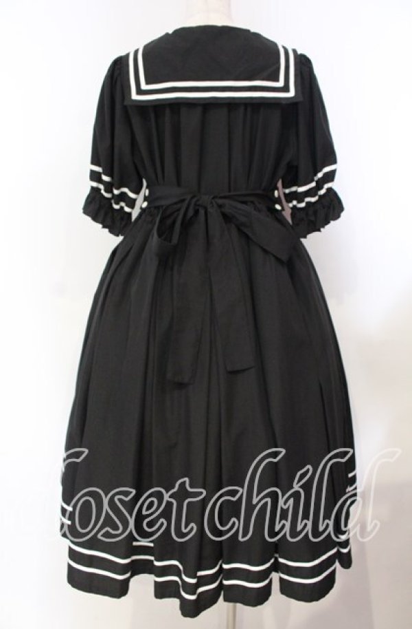 画像4: Physical Drop / 半袖スクエアタックセーラーワンピース  クロ O-25-11-04-043-LO-OP-IG-OS (4)