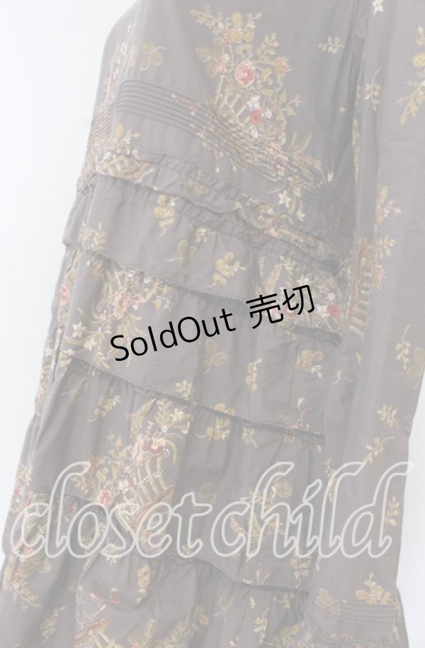 画像2: WONDERFUL WORLD / 籠ブーケ柄ワンピース  パープル O-25-11-07-054-LO-OP-OW-OS (2)