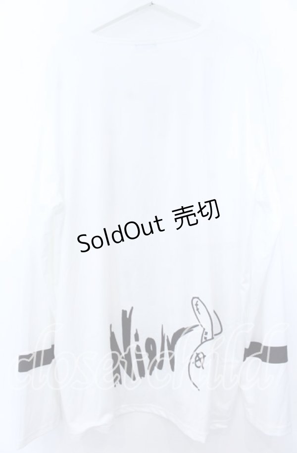 画像2: NieR Clothing / ワードプリントストレッチカットソー  ホワイト O-25-11-07-103-PU-TS-YM-ZT1110G (2)