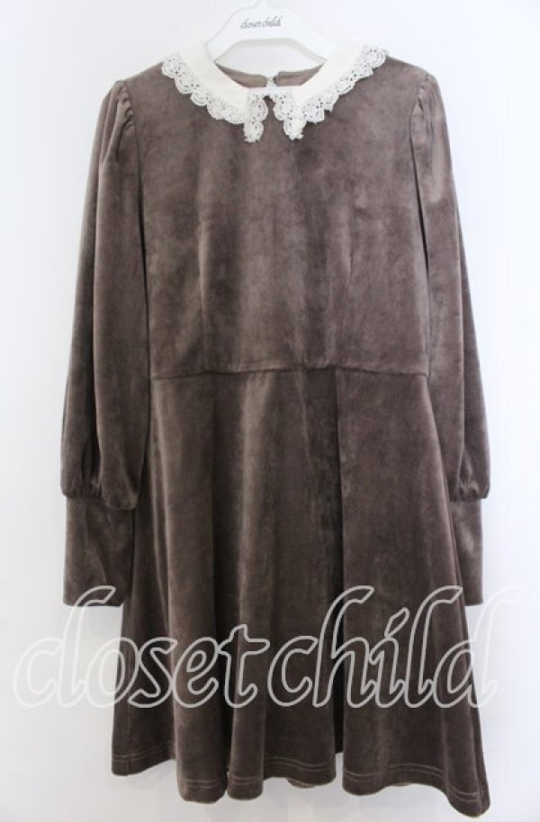 画像1: Fi.n.t / クレリックベロアミニワンピース  ベージュ O-25-11-07-125-CA-OP-IG-ZT513 (1)