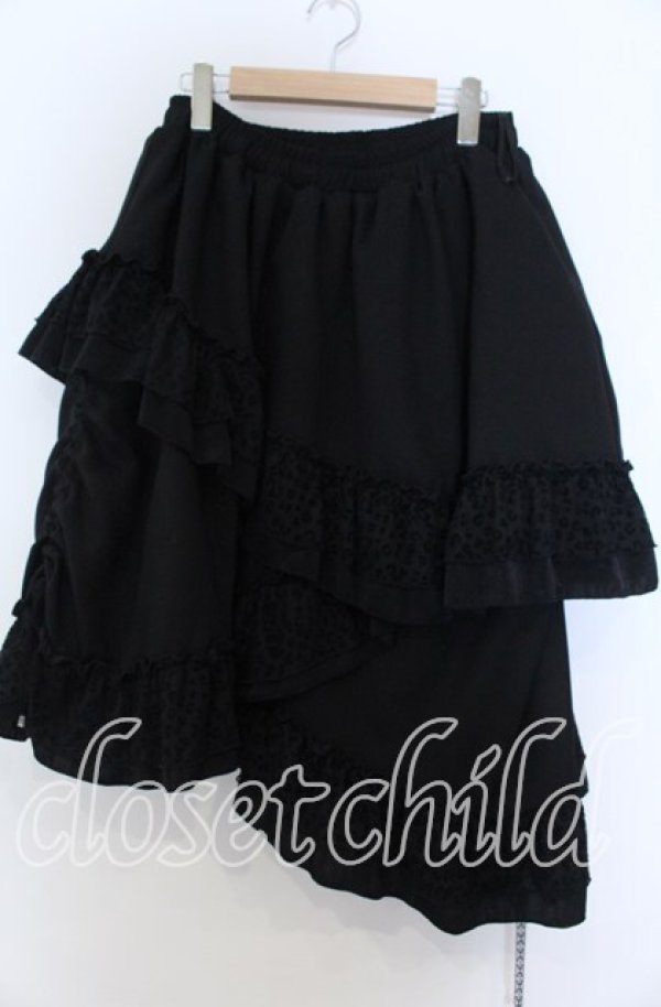 画像1: Qutie Frash / 3段フリルロングスカート  ブラック O-25-11-07-145-QU-SK-OW-OS (1)